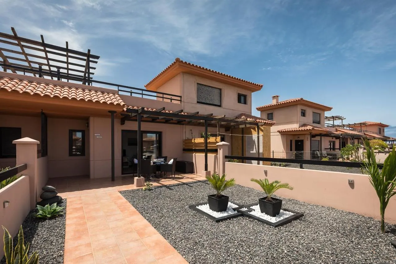 Home2Book Charming Casa Tara Lajares