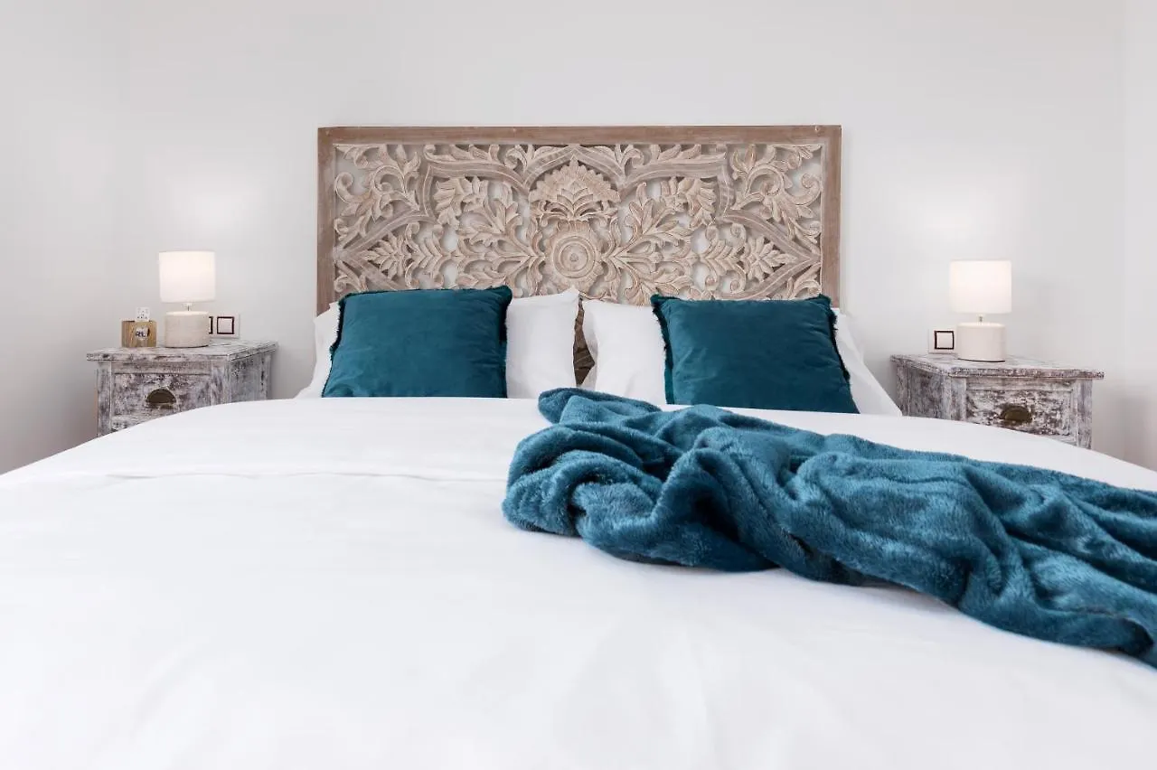 Home2Book Charming Casa Tara Lajares